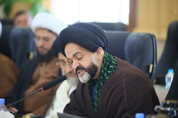 تصاویر/  اولین گردهمایی ائمه جمعه استان در سال ۱۴۰۵ در ساری، با موضوع «تجمعات شبانه» و «صلح و سازش»