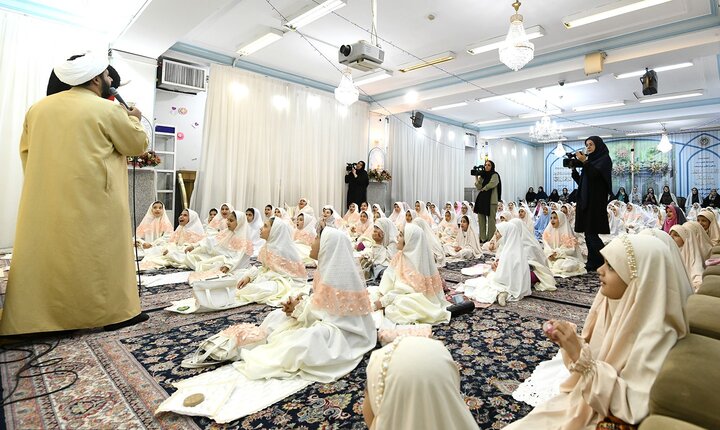 تصاویر/ مراسم جشن تکلیف دختران در حرم حضرت عبدالعظیم(ع)