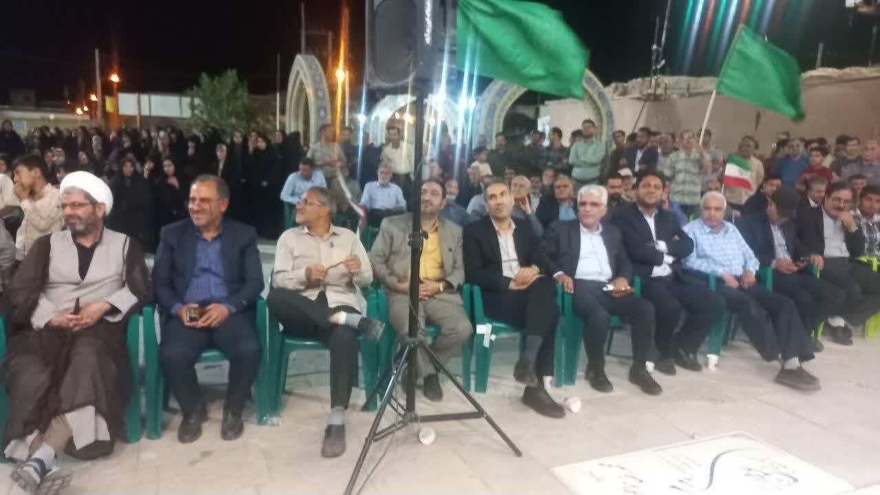 زوج‌های جوان شهر ابوزیدآبادتجلیل شدند+تصاویر