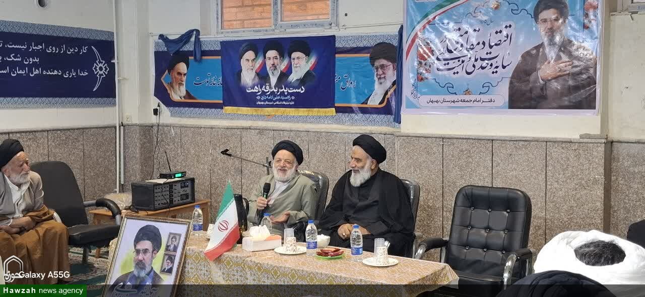 طلاب و روحانیون مدرسه امام موسی بن جعفر(ع) شهرستان بهبهان