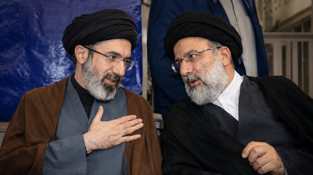 Bertanggung Jawab dan Merakyat; Ciri Khas dari Syahid Ayatullah Raisi