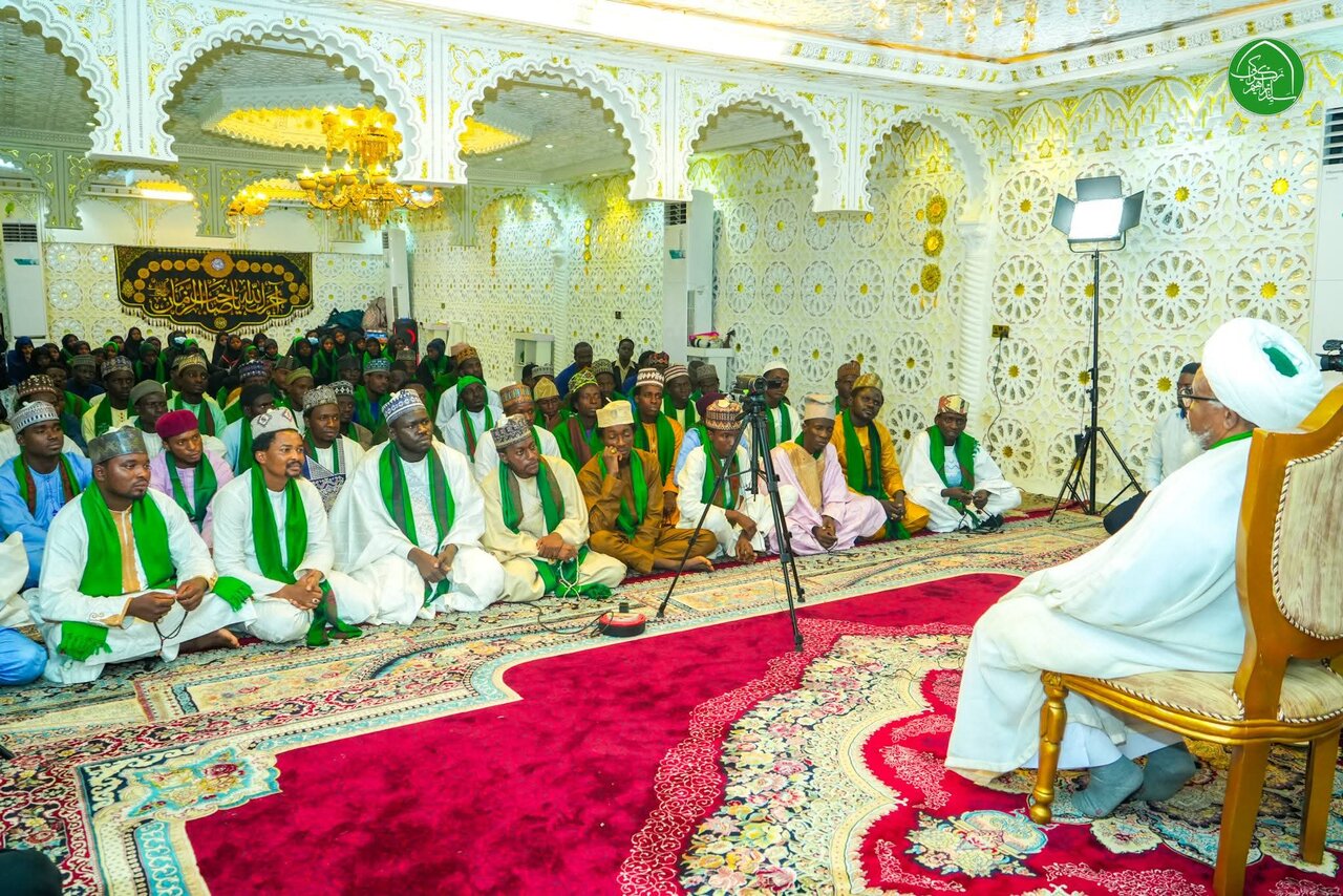 Son Ahlul Baiti (AS) ba Kawai Iƙirari a Baki ba ne, Aiki ne Tare da Sadaukarwa