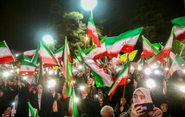 تصاویر/ تجمع اقتدار در میدان نبوت تهران