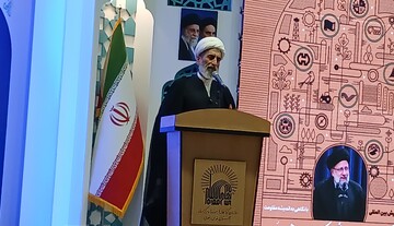 سلوک معنوی، کلید حکمرانی جهادی شهید رئیسی است