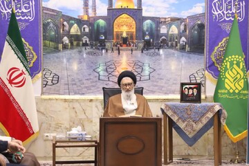 تقابلی میان ایرانی بودن و اسلامی بودن وجود ندارد