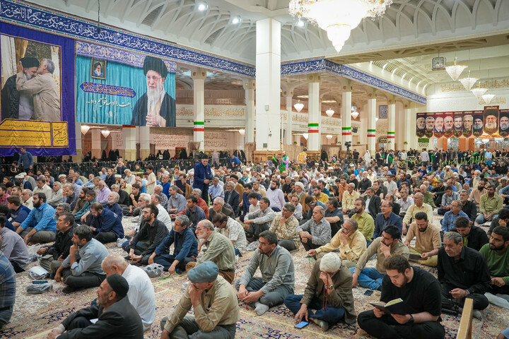 تصاویر/ مراسم دومین سالگرد شهادت سیدالشهدای خدمت شهید آیت الله رئیسی و شهدای خدمت در حرم حضرت معصومه سلام الله علیها
