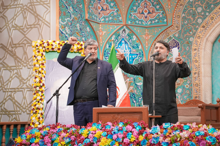 تصاویر/ مراسم دومین سالگرد شهادت سیدالشهدای خدمت شهید آیت الله رئیسی و شهدای خدمت در حرم حضرت معصومه سلام الله علیها
