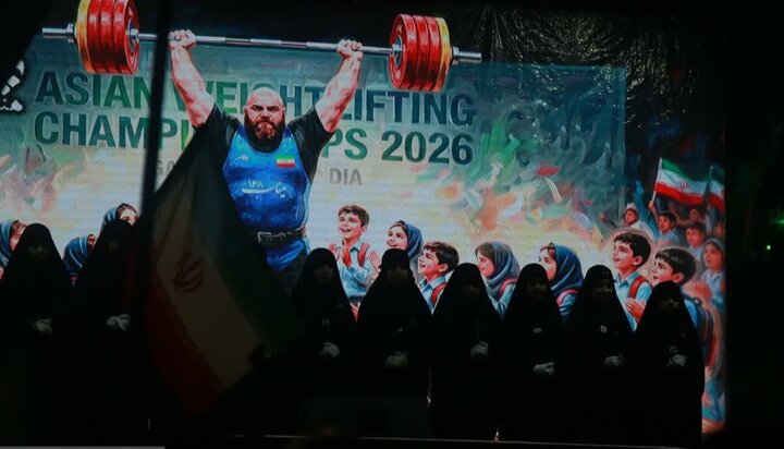 تصاویر/ حضور جهان پهلوان علیرضا یوسفی، در تجمع پرشور قائمشهر