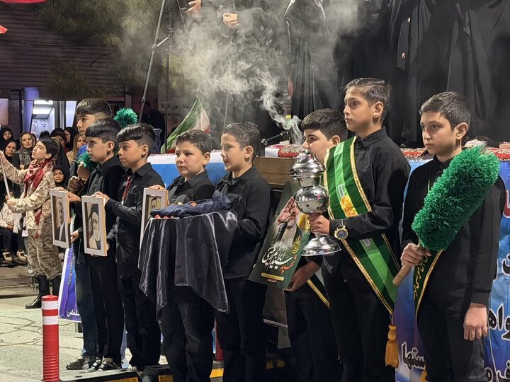 تصاویر/ گرامیداشت دومین سالگرد شهادت آیت‌الله رئیسی و همراهان وی در هشتاد و یکمین شب مقاومت مردم سلماس