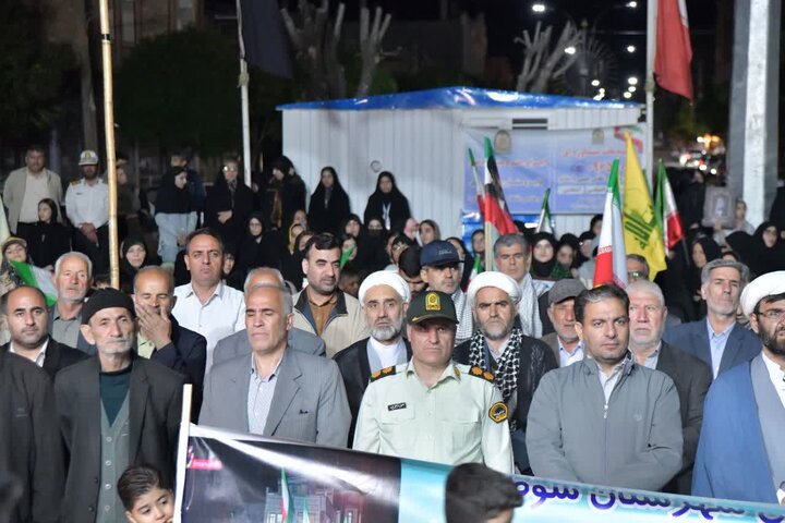 تصاویر/ استمرار حضور خیابانی مردم شهرستان شوط در دفاع از انقلاب اسلامی
