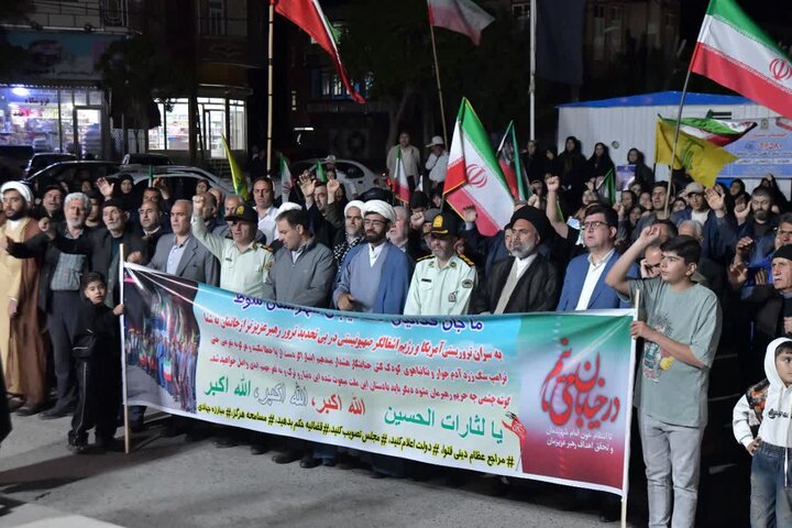 تصاویر/ استمرار حضور خیابانی مردم شهرستان شوط در دفاع از انقلاب اسلامی