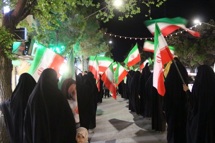 تصاویر/ اجتماع بزرگ مردم ترکمنچای در دفاع از انقلاب و کشور