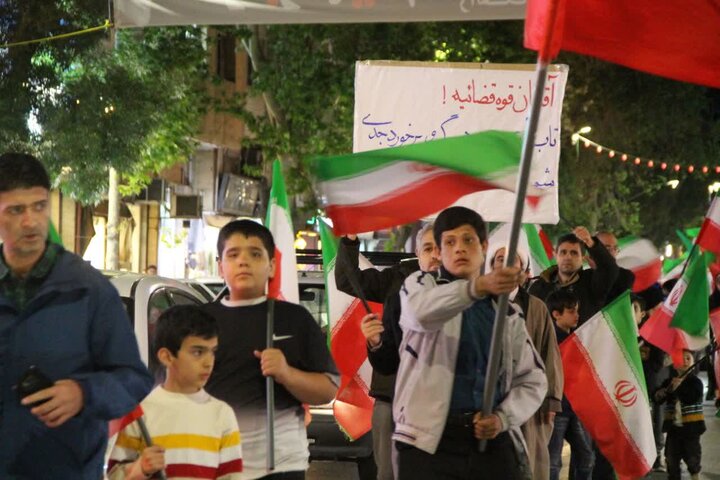 تصاویر/ اجتماع بزرگ مردم زنجان در دفاع از انقلاب و کشور