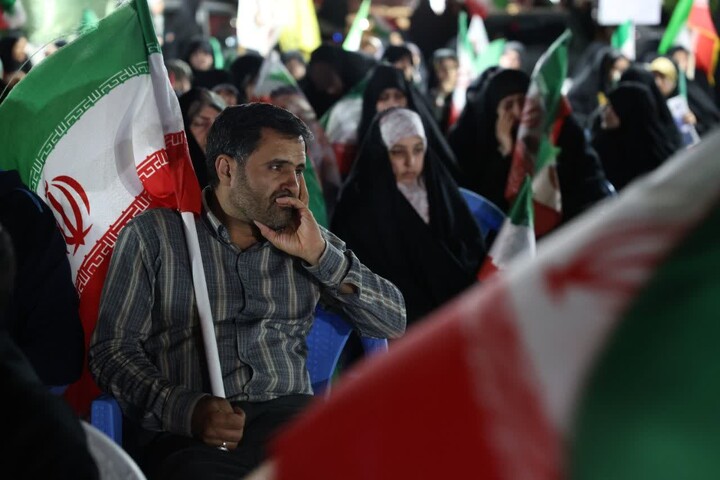 تصاویر / تجلیل از خانواده شهدای منطقه جانبازان همدان
