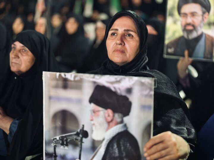 تصاویر/ مراسم گرامیداشت شهدای خدمت در گرمسار
