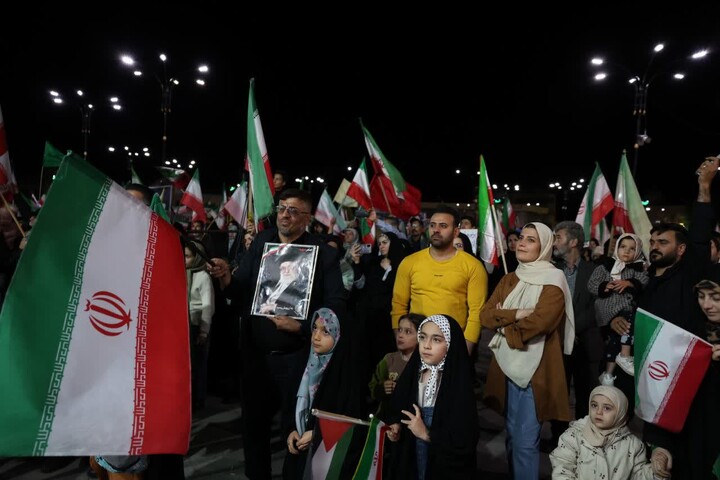 تصاویر / آیین بزرگداشت وزیر، دانشمندان و فرهیختگان شهید وزارت دفاع و پشتیبانی نیروهای مسلح در جنگ رمضان