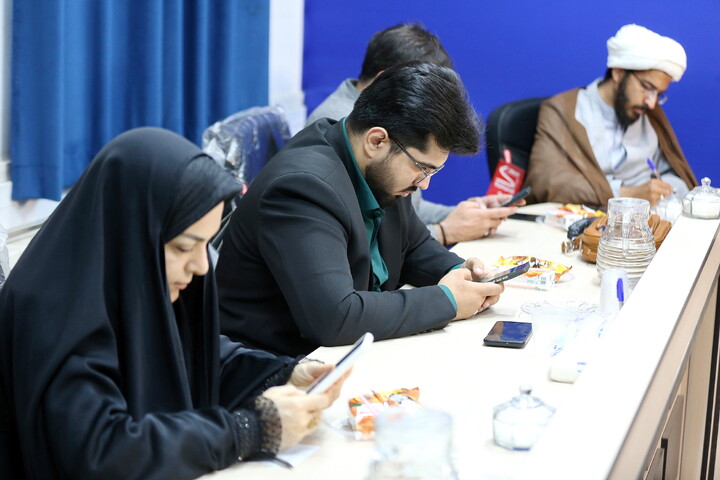 تصاویر/ نشست خبری قرارگاه جنگ ترکیبی بلاغ مبین حوزه‌های علمیه