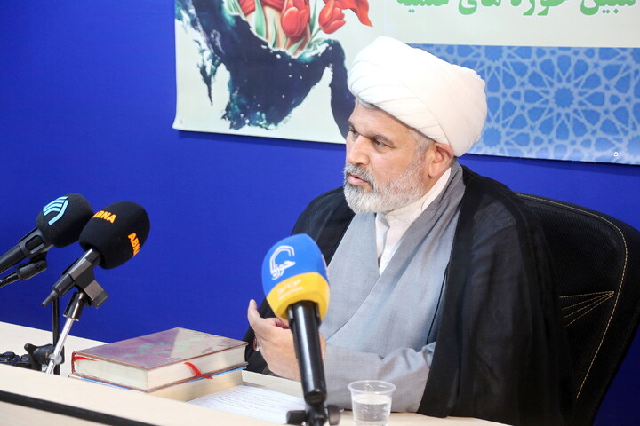 تصاویر/ نشست خبری قرارگاه جنگ ترکیبی بلاغ مبین حوزه‌های علمیه