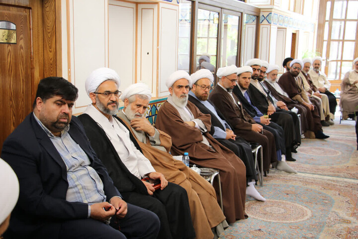 تصاویر |نشست ماهانه مدیران مدارس علمیه حوزه اصفهان
