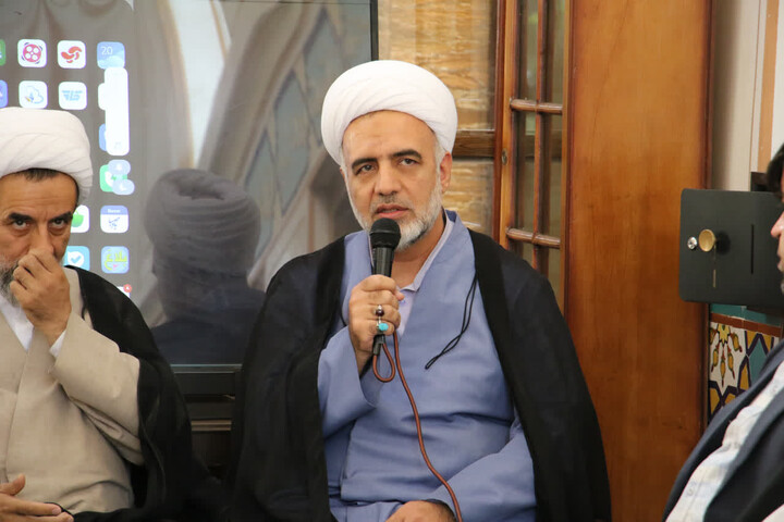 تصاویر |نشست ماهانه مدیران مدارس علمیه حوزه اصفهان