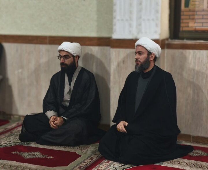 تصاویر/ برگزاری کُرسی ارائه نقد با محوریت «دفاع مقدس سوم» در مدرسه علمیه جلالیه آستانه اشرفیه