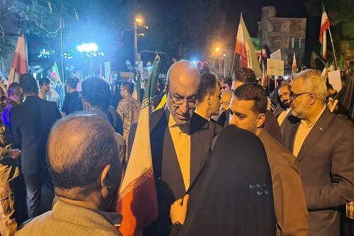 تواضع و مردمی‌ بودن، شاخص‌ترین ویژگی شهید رئیسی بود