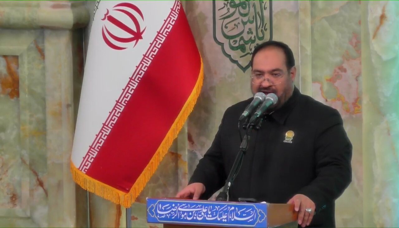 مراسم سالگرد شهادت آیت الله رئیسی و شهدای خدمت در رواق امام خمینی حرم مطهر رضوی