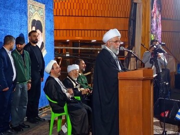 وحدت جهان اسلام و ایستادگی در برابر سلطه، کلید اقتدار بین‌المللی است