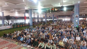 تصاویر/ اقامه نماز جمعه عبادی سیاسی بیرجند