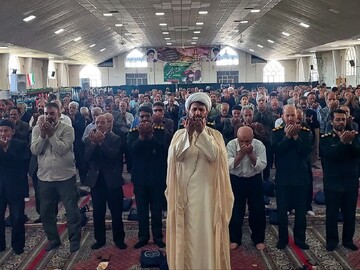 تصاویر / اقامه نماز جمعه بهار