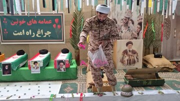 تصاویر/ نمایشگاه از محراب تا معراج طلاب عنبرآباد