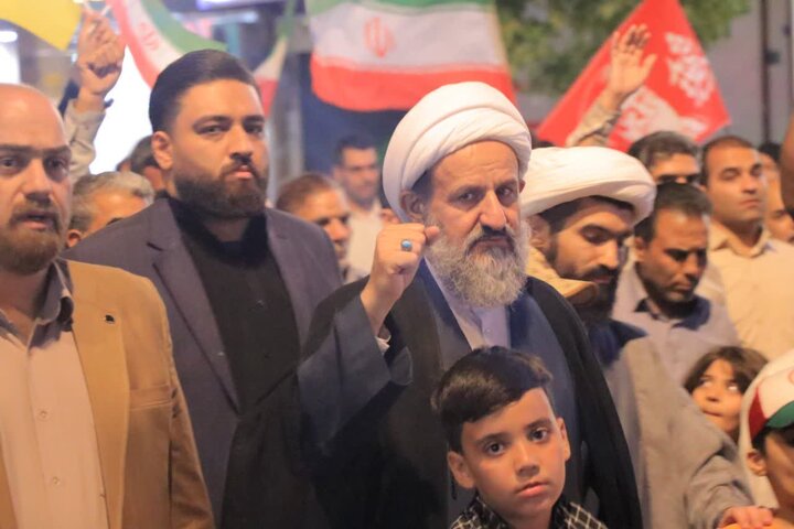 تصاویر/ ایستادگی مردم قرچک در هشتادوسومین شب اقتدار