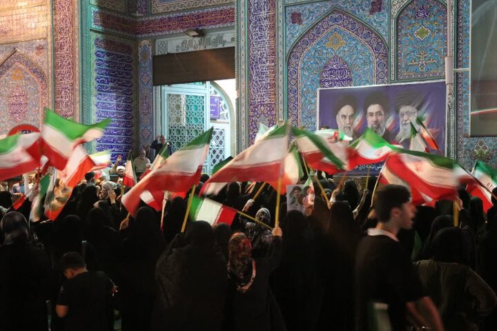 تصاویر/ ایستادگی مردم قرچک در هشتادوسومین شب اقتدار