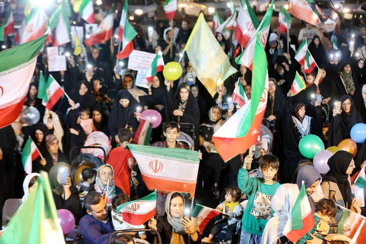 تصاویر/ همایش بزرگ کالسکه سواران منطقه نیروگاه