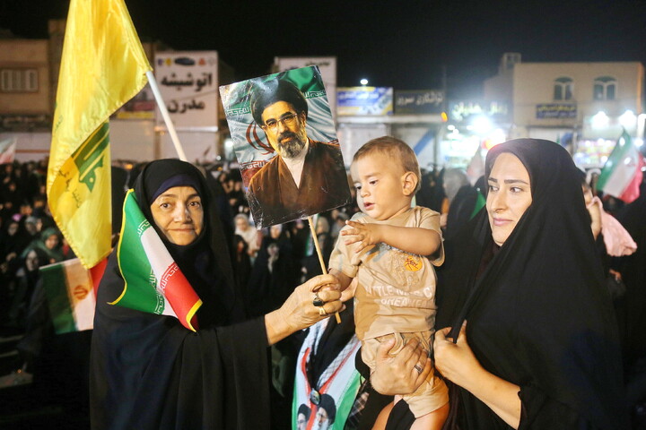 تصاویر/ همایش بزرگ کالسکه سواران منطقه نیروگاه
