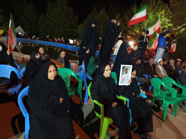 تصاویر/برگزاری یادواره شهدای خدمت در شهرستان شازند