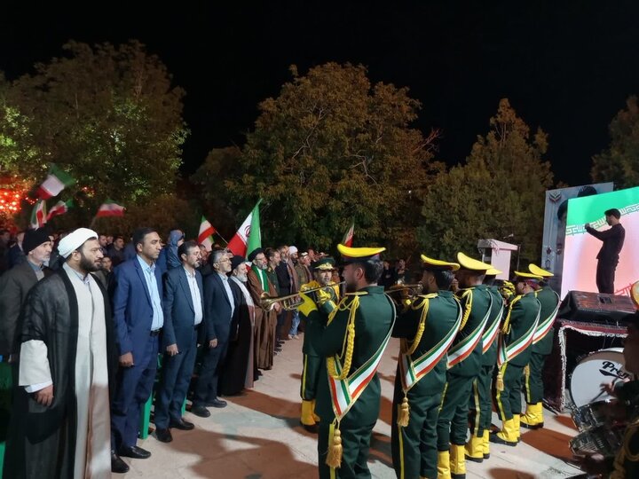تصاویر/برگزاری یادواره شهدای خدمت در شهرستان شازند