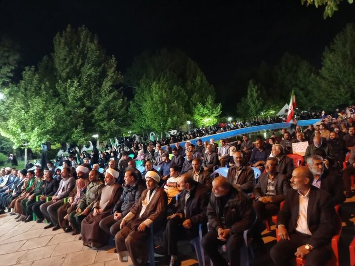 تصاویر/برگزاری یادواره شهدای خدمت در شهرستان شازند