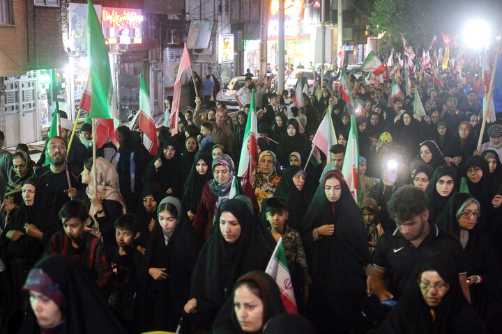 تصاویر/ خروش انقلابی مردم نیروگاه قم