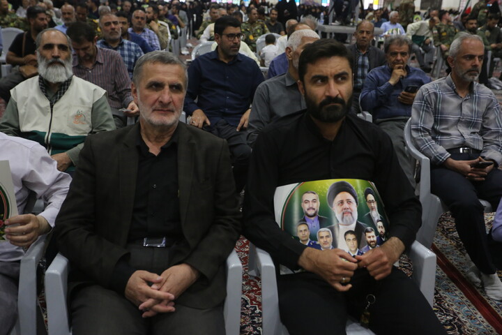 تصاویر/ دومین سالگرد شهادت شهید جمهور و شهدای خدمتِ پرواز اردیبهشت در اصفهان