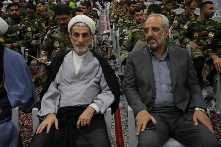 تصاویر/ دومین سالگرد شهادت شهید جمهور و شهدای خدمتِ پرواز اردیبهشت در اصفهان