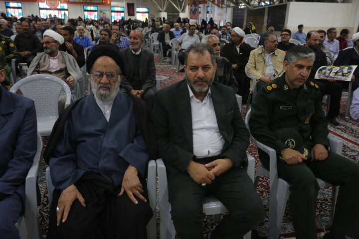 تصاویر/ دومین سالگرد شهادت شهید جمهور و شهدای خدمتِ پرواز اردیبهشت در اصفهان