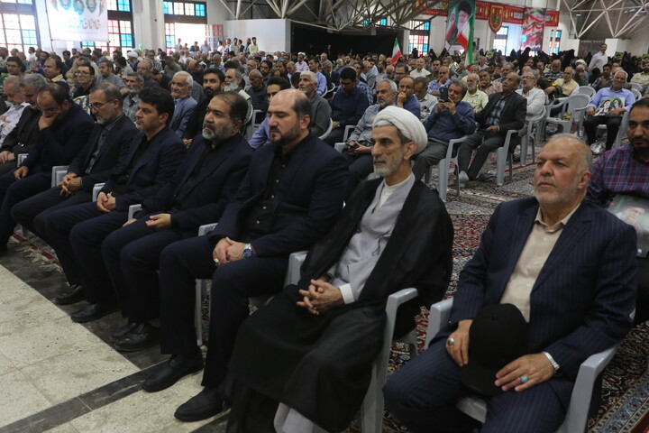 تصاویر/ دومین سالگرد شهادت شهید جمهور و شهدای خدمتِ پرواز اردیبهشت در اصفهان