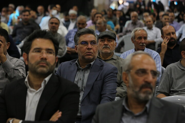 تصاویر/ دومین سالگرد شهادت شهید جمهور و شهدای خدمتِ پرواز اردیبهشت در اصفهان
