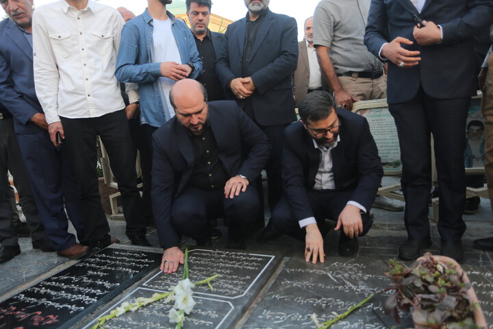 تصاویر/ دومین سالگرد شهادت شهید جمهور و شهدای خدمتِ پرواز اردیبهشت در اصفهان