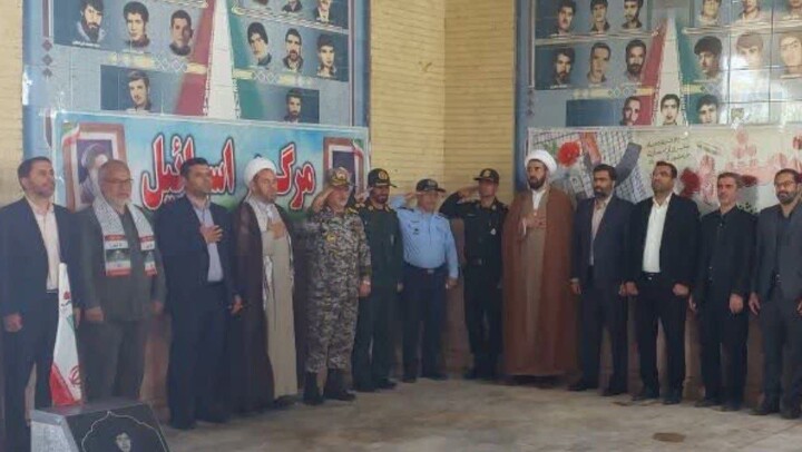 عطرافشانی و گلباران مزارمطهر شهدا در کبودراهنگ