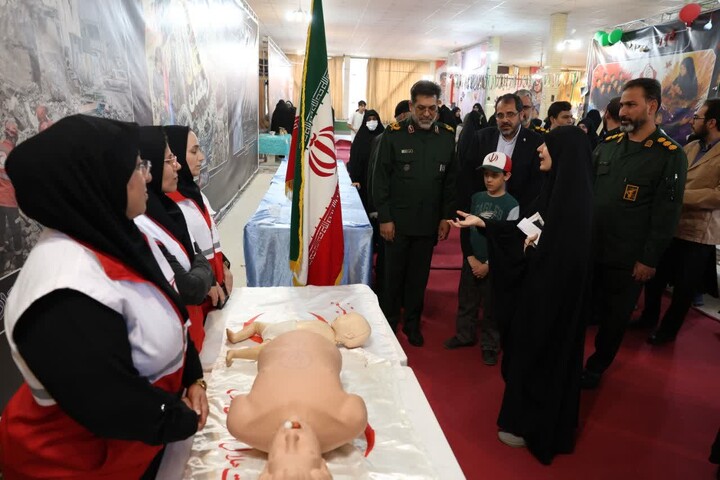 تصاویر / آیین اختتامیه «پاتوق نوجوان مبارز» در همدان
