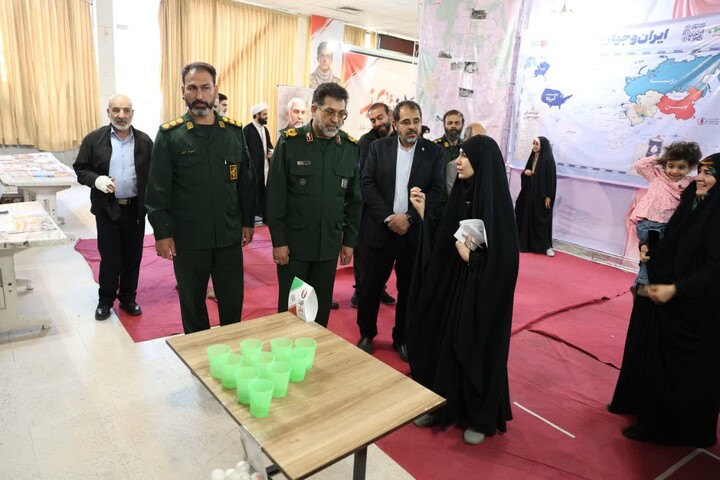 تصاویر / آیین اختتامیه «پاتوق نوجوان مبارز» در همدان