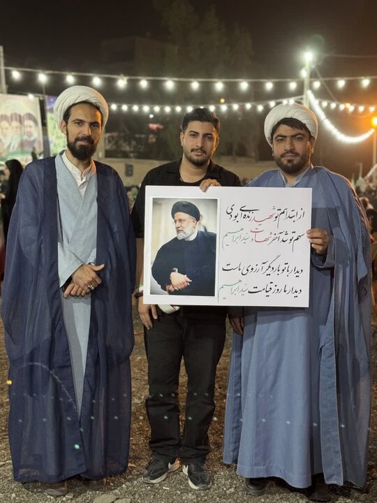 تصاویر/ فعالیت فرهنگی و تبلیغی موکب مدارس علمیه آیت اللّه اعتمادی درهشتاد و دومین تجمعات شبانه