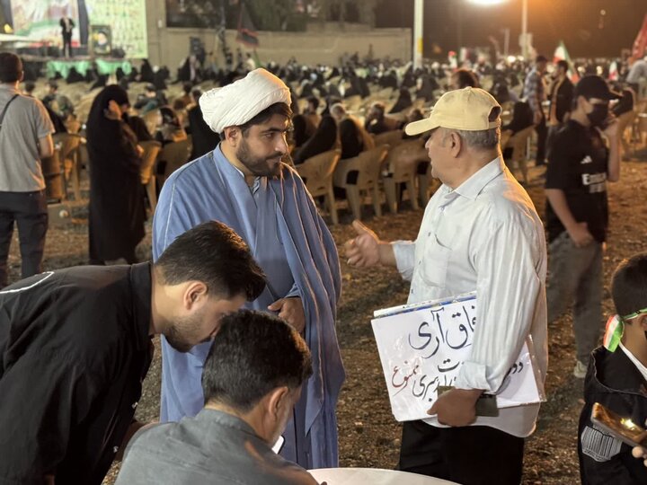 تصاویر/ فعالیت فرهنگی و تبلیغی موکب مدارس علمیه آیت اللّه اعتمادی درهشتاد و دومین تجمعات شبانه